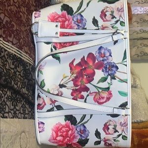 Dana Buchman Hand bag 💼